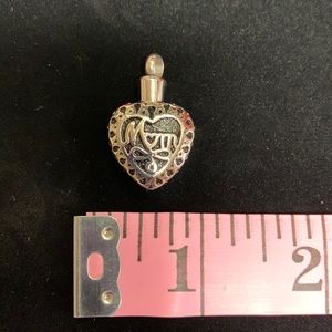 Ash holder pendant